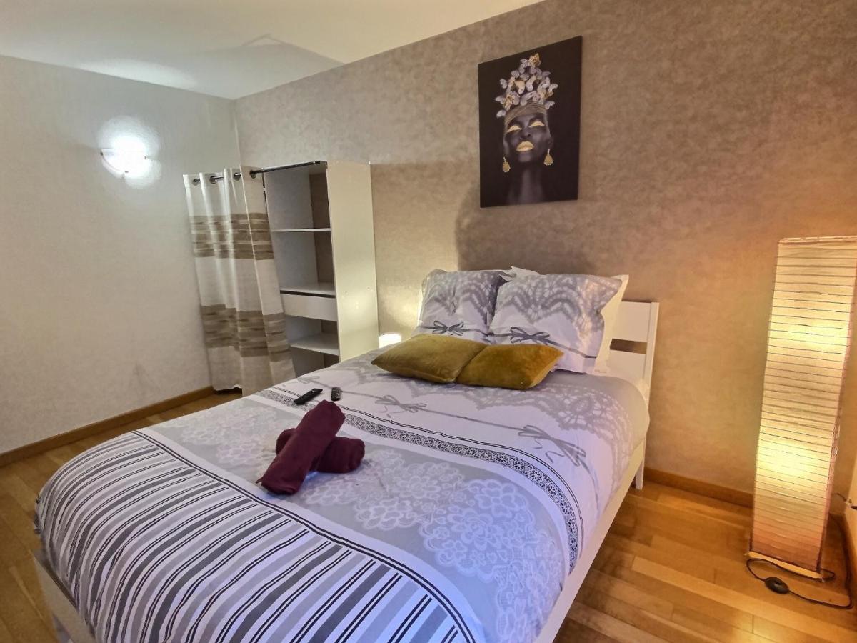 Apartmán Parking & 100M2 En Plein Centre Ville Remeš Exteriér fotografie