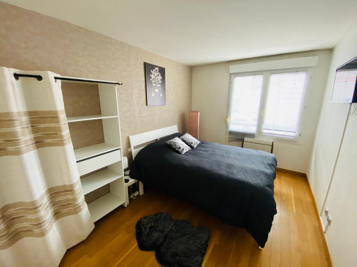 Apartmán Parking & 100M2 En Plein Centre Ville Remeš Exteriér fotografie